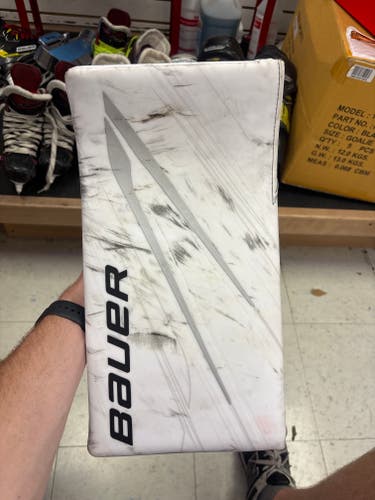 Bauer Vapor Hyperlite 2 Regular (Used)