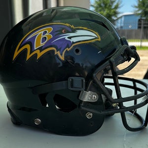 Youth Small Schutt Vengeance A11 Helmet (Used)