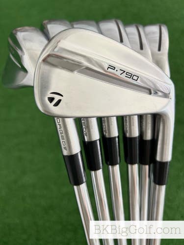 Taylormade P790 25 Forged Iron Set 4-P / KBS Tour Lite Regular
