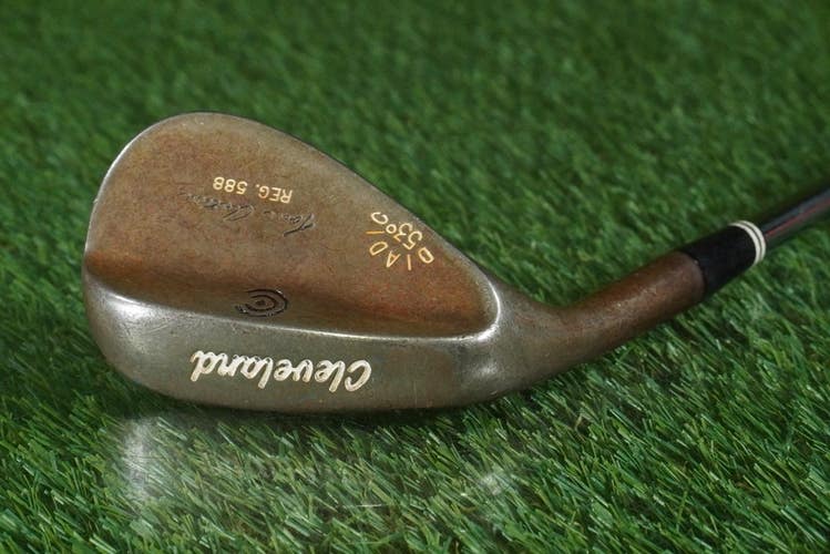 CLEVELAND TOUR ACTION REG. 588 DIADIC GAP / ATTACK / APPROACH WEDGE RAW LH 53
