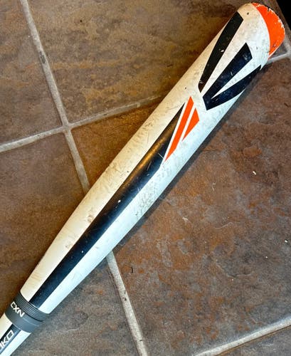 2015 Easton Mako Bat USSSA (-9) Composite 22 oz 31"