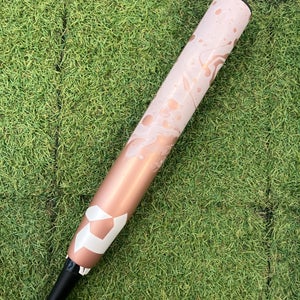 2025 DeMarini Whisper Composite Bat (-10) 21 oz 31" (Used)