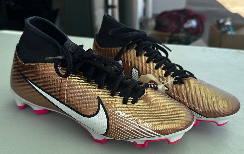 Gold Unisex Size M 6.0 (W 7.0) Nike Air Zoom T90 Supremacy Cleats Molded Cleats (Used)