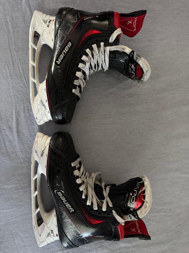 Bauer Vapor 3X Pro Hockey Skates  Size 5 (Used) with 3 sets of steel (246 mm)