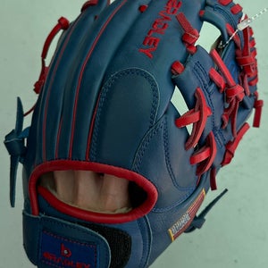 Blue Bradley Igniter RH Infield Baseball Glove 11" (Used)