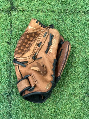 Mizuno Power Close RH Pitcher's Baseball Glove 11.5" (Used)