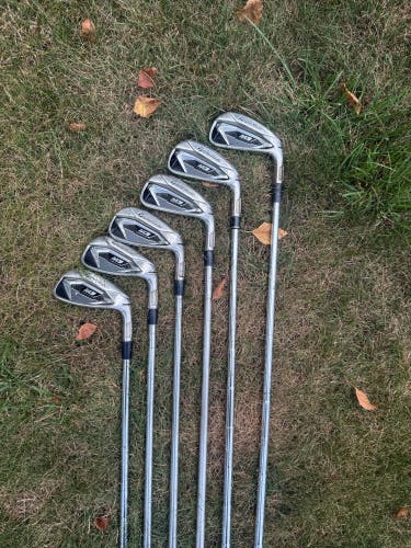 Taylormade M3 Irons 5-Pw. X-stiff Dynamic Gold Shafts with Golf Pride MCC +4 Midsize grips
