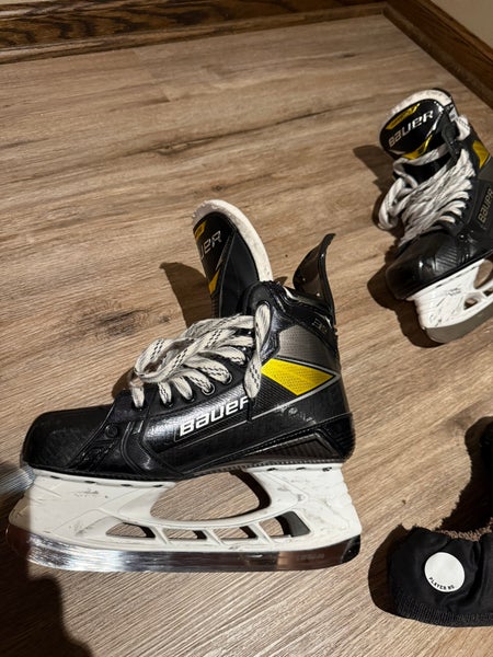 Bauer Supreme 3S Pro Hockey Skates 8 (Used)