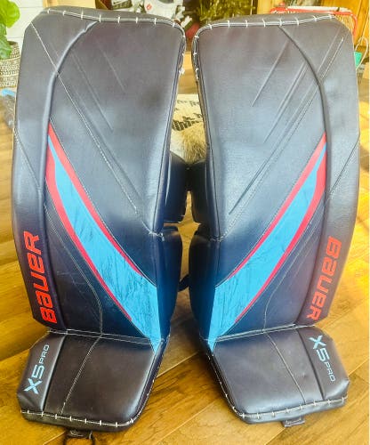 31" Bauer Vapor X5 Pro Goalie Leg Pads - Custom Ordered Seattle Kraken Color Setup