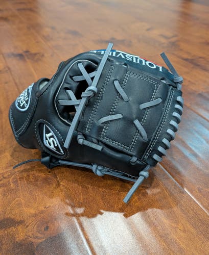 Louisville Slugger Evolution Baseball Glove 11.25"