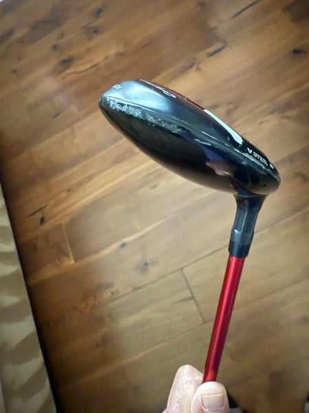 Men's TaylorMade Stealth 2 HD Right Handed Hybrid Regular Flex 6H (Used)