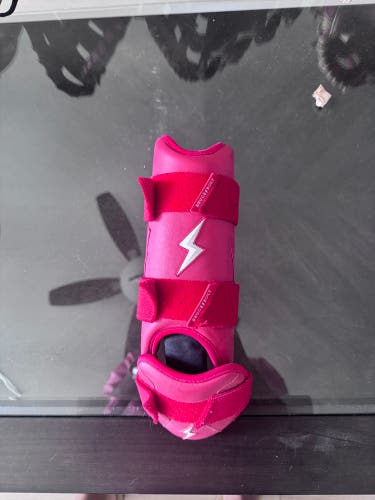 Bruce bolt Protection
