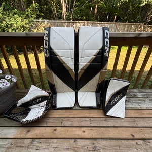 34+1.5” QMJHL Custom Pro Stock CCM Eflex 6 Full Right Full Set (Used)