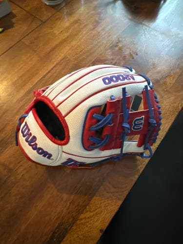 Wilson A2000 1786 11.5 Infielders Glove Royal Stars and Stripes