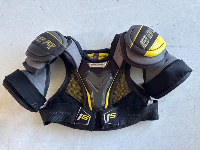 Youth Large Bauer Supreme 1S Shoulder Pads (Used)