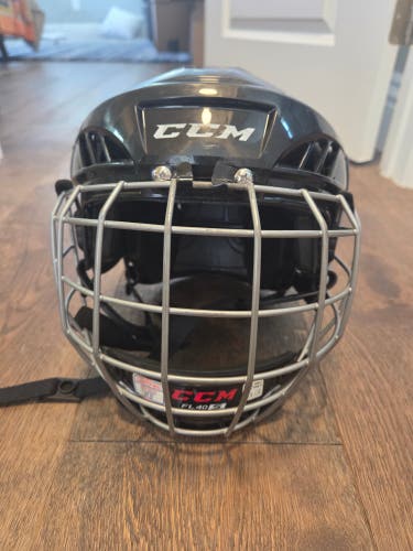 Small CCM FL40 Helmet (Used)