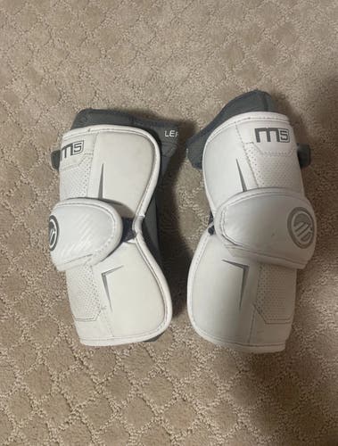 Maverik Men’s M5 Lacrosse Arm Pads, Medium, White