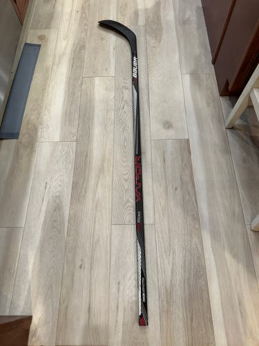 Senior Bauer Vapor X800 Right Handed Hockey Stick P28 (Used)