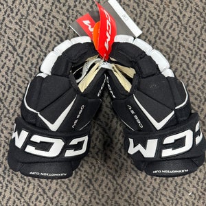 CCM Black Tacks AS-580 Size 11” Hockey Gloves