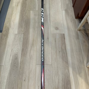 Senior CCM JetSpeed FT2 Right Handed Hockey Stick P28 (Used)