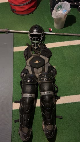 All Star System 7 Catcher's Set (Used)