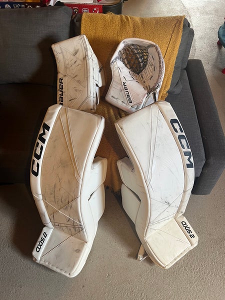 34+2 CCM Axis 2 Pro Goalie Leg Pads + Bauer Mach Blocker+Gloves  (Used)