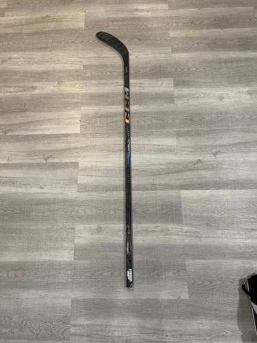 Senior CCM RibCor Trigger 9 Pro Right Handed Hockey Stick P88  (Used)