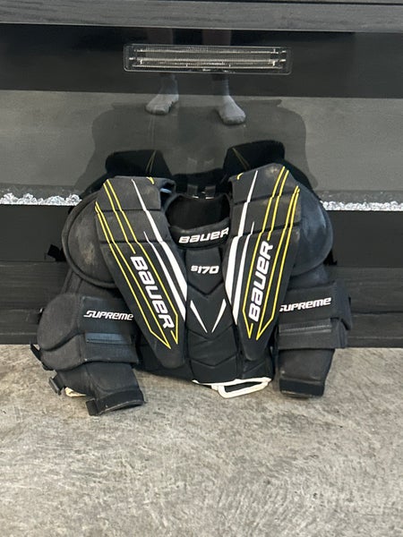 Medium JR Bauer Supreme S170 Goalie Chest Protector