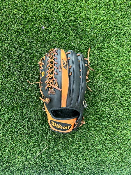 Wilson LH Outfield A2K Baseball Glove 12.75" (Used)