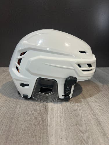 Medium CCM Tacks 710 Helmet  (Used)