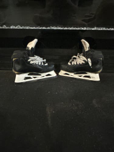 Bauer Supreme 2S Pro Hockey Goalie Skates size 6