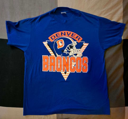 Denver Broncos Vintage 80s shirt.