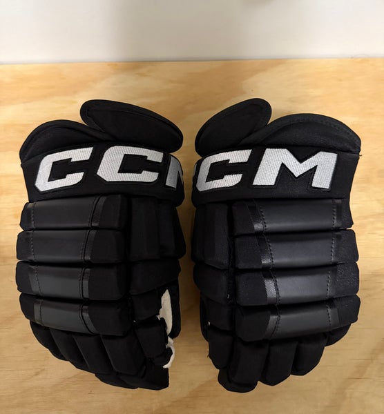 Used  black ccm hg97 gloves size 13
