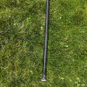 Lacrosse shaft - (BENT) Warrior Fatboy