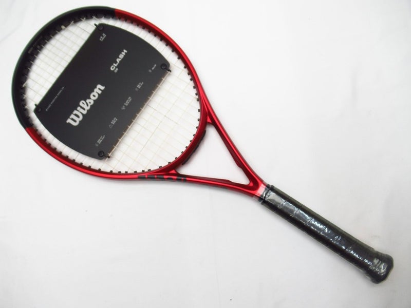 **NEW** 2022 WILSON CLASH 26 VER 2 JUNIOR TENNIS RACQUET (4 0/8) PRESTRUNG