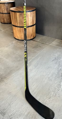 Senior Warrior Alpha LX Left Hand Hockey Stick W28 (New)
