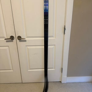 Senior Bauer Vapor FlyLite Left Hand Hockey Stick P92 77-87 Flex (New)