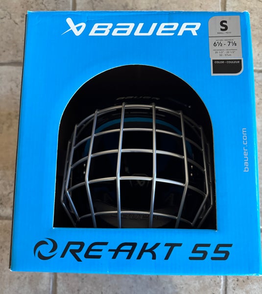 Small Bauer Re-Akt 55 Helmet (New)