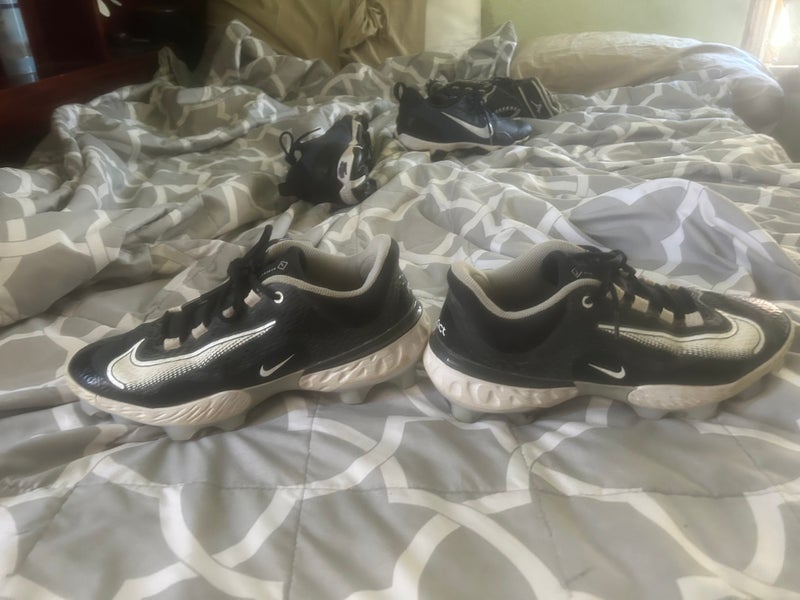 Black Men's Size M 9.5 (W 10.5) Nike Low Top Nike React Vapor Ultrafly Elite 4 (Used)