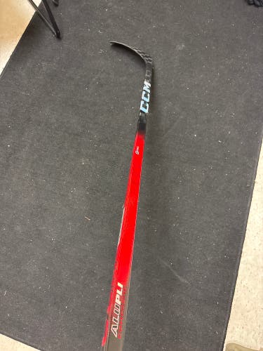 NEW Senior CCM Jetspeed FT8 Pro RH Hockey Stick P29