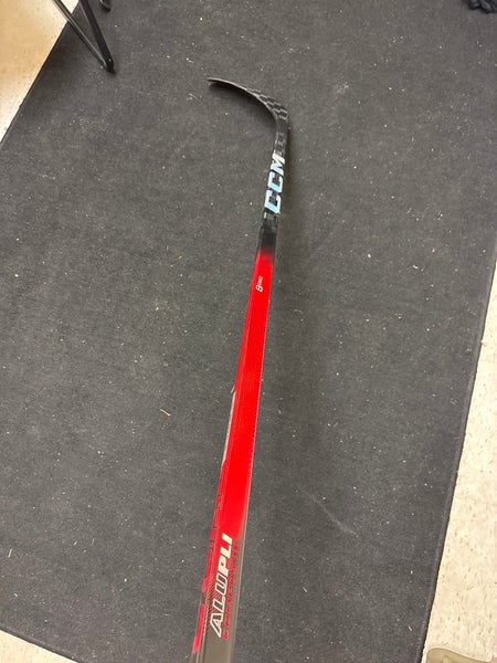 NEW Senior CCM Jetspeed FT8 Pro RH Hockey Stick P29