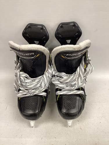 Used Bauer SUPREME M5 PRO Junior Hockey Skate Black Junior 01.5 11851-S000035382