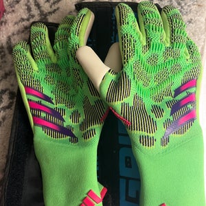 Goalie gloves soccer