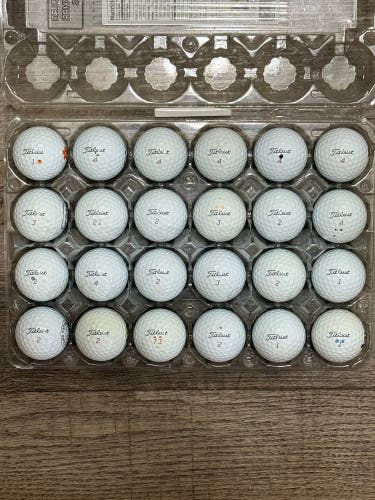 24 Titleist Pro V1x Golf Balls - 4A Near-Mint Condition