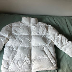 Lightly Used White 3b Balenciaga Adult Unisex Ski Jacket