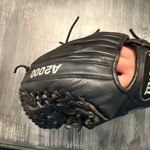 Wilson LH A2000 Baseball Glove 11.75" (Used)