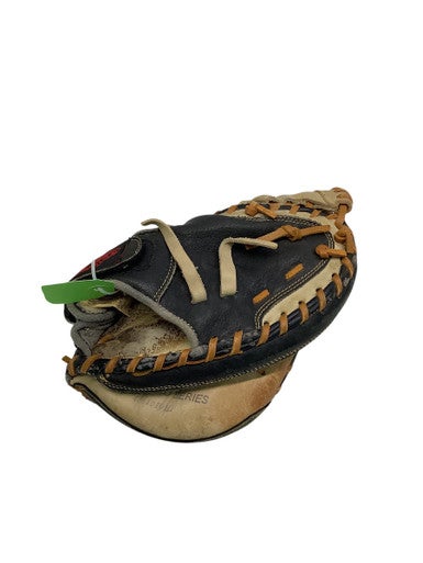Used All-Star YOUNG PRO SERIES BB/SB Catchers RH Throw Black And Tan 30" 11347-S000251801