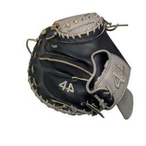 Used 44 PRO SIGNATURE SERIES 44 PRO BB/SB Catchers RH Throw Black And Grey 33" 11347-S000251992