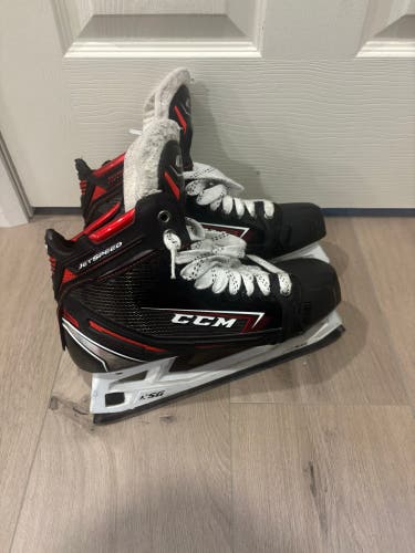 CCM Jetspeed FT2 Hockey Goalie Skates Wide Width 8 (Used)