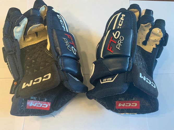 CCM JetSpeed FT6 Pro Gloves 11" (New)